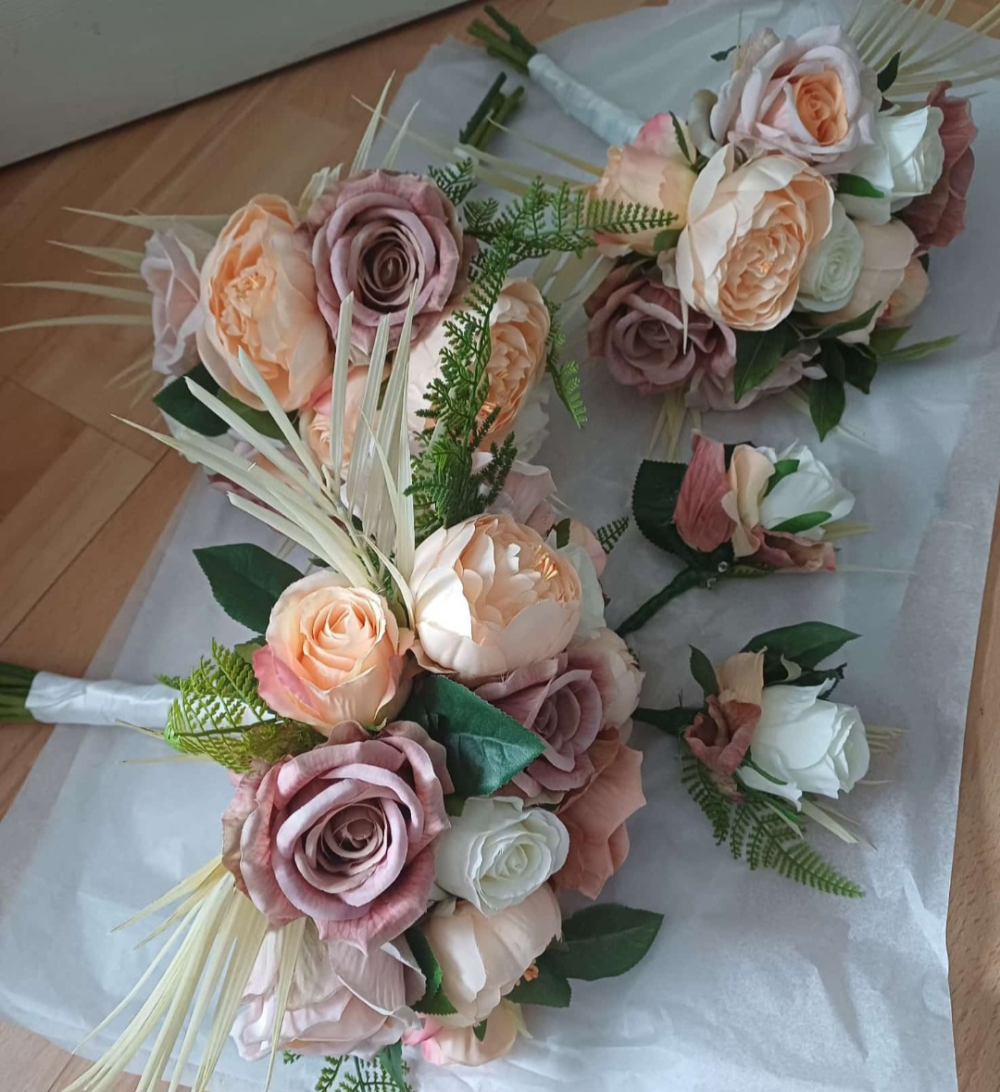 Artificial Wedding bouquet's